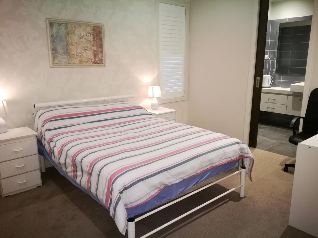 Lucky House Hotell Point Cook Eksteriør bilde